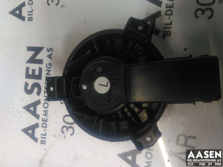 Varmeapparat motor til Toyota Hilux 2016-2020  (87103-0K500|)