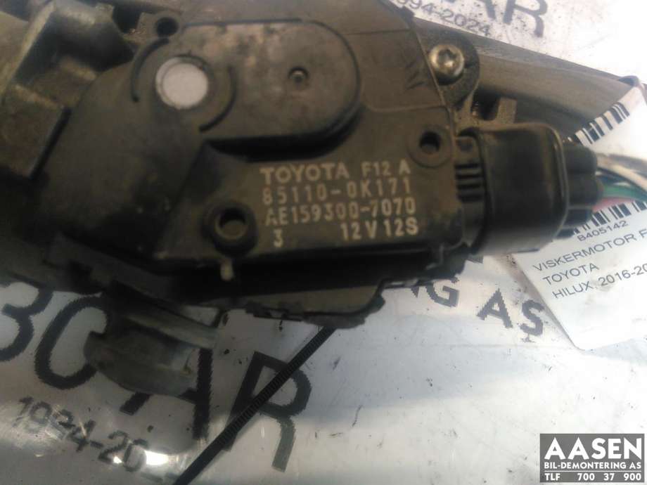 Viskermotor frontrute til Toyota Hilux 2016-2020