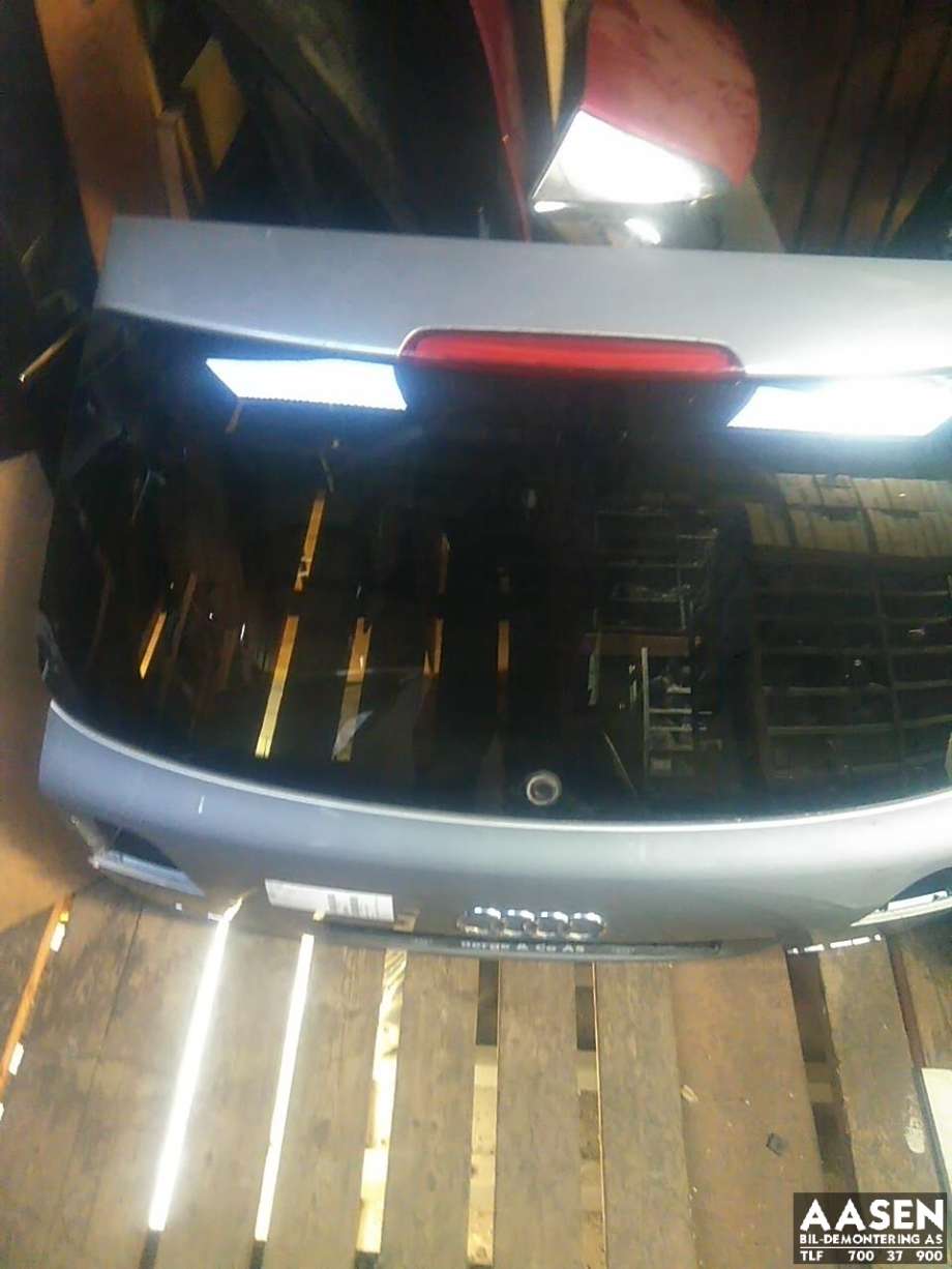Bakluke combi til Audi A3, 2009-2012 (Type II, Fase 2)  (8P4 827 023 H)