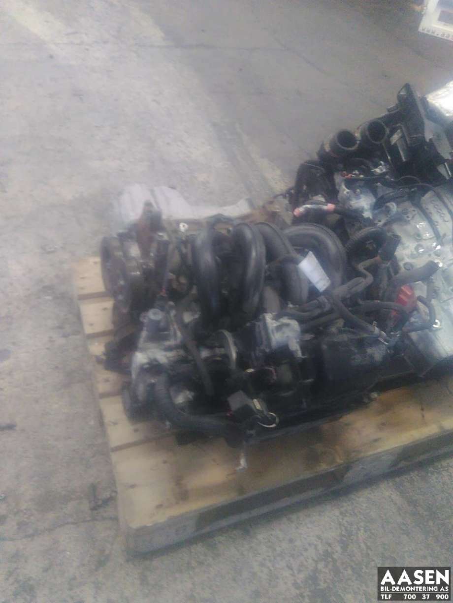 Motor bensin til Toyota Yaris 2006-2009 (Type II, Fase 1) (2SZ-FE|190000J060|)