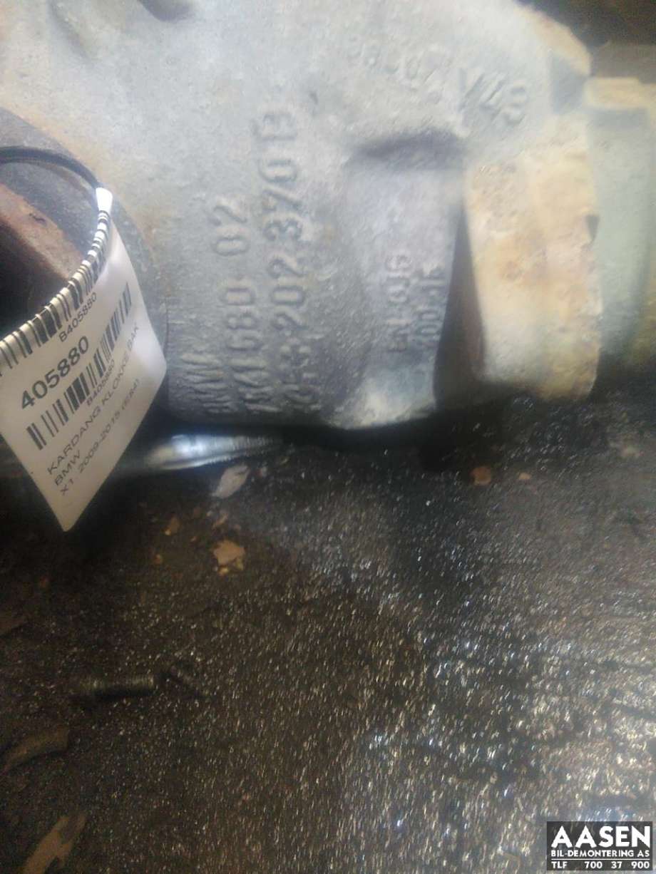 Kardang klokke bak til BMW X1 2009-2015 (E84) (E84) (33 10 7 615 390|)