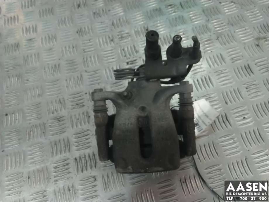 Bremsecaliper høyre bak til VW Caddy, 2015-2020 (Type III, Fase 3)  (2K5 615 424 A)