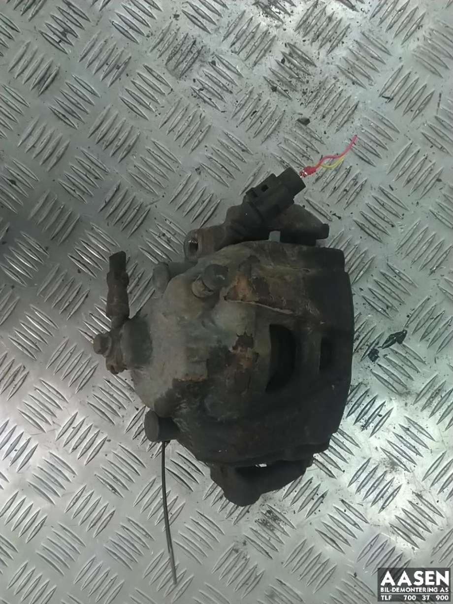Bremsecaliper venstre foran til Audi Q3, 2015-2018 (Type I, Fase 2)  (5N0 615 123)