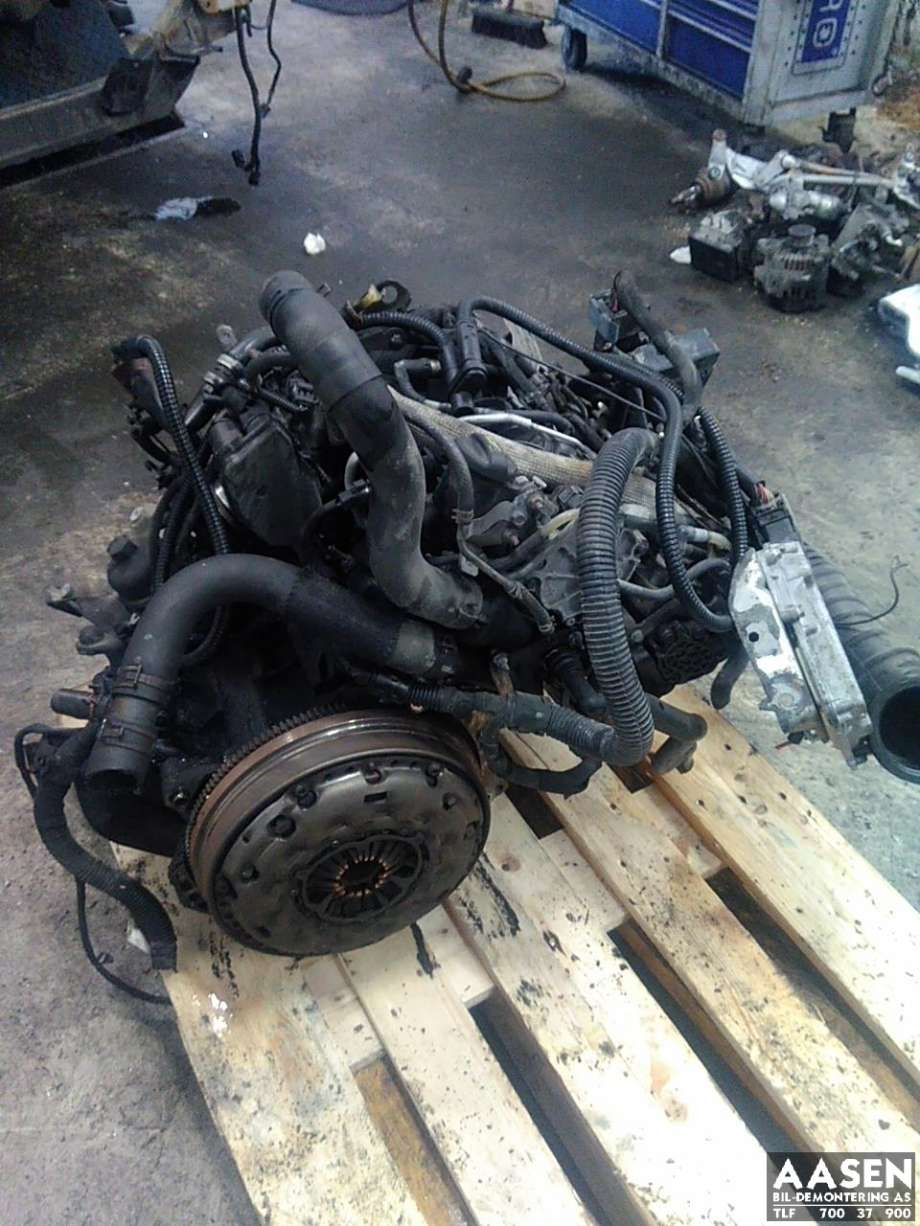 Motor diesel til Citroën C-Crosser 2007-2012  (4HN|16 117 407 80|0135 PS|)