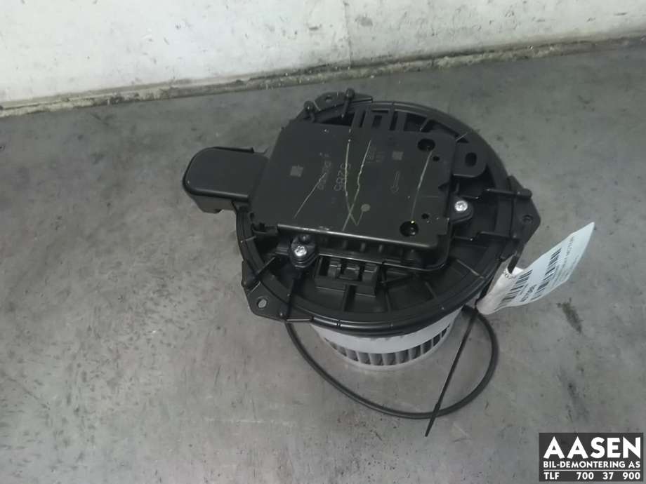 Varmeapparat motor til Toyota C-HR, 2016-->>  (87103F4020)