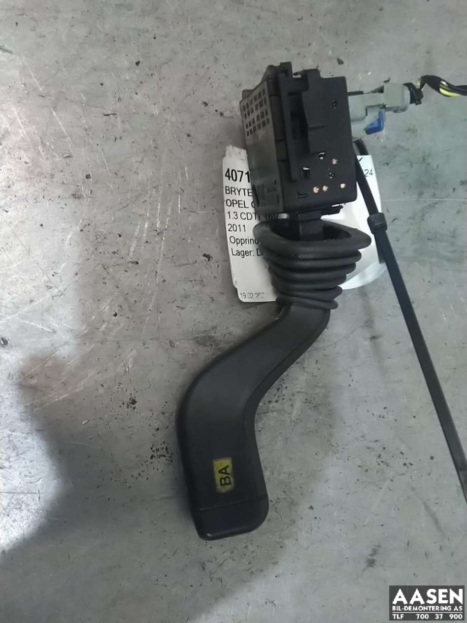 Bryter blink til Opel Combo C, 2002-2011