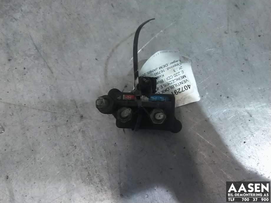 Ventilblokk luftfjæring til Mercedes E-Klasse 2013-2016 (Fase 2) (W212) (W212) (A 212 320 07 58|)