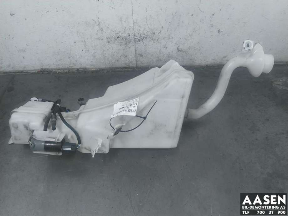 Spylertank foran til Volvo XC90, 2015-2025 (Type II)  (31349388)
