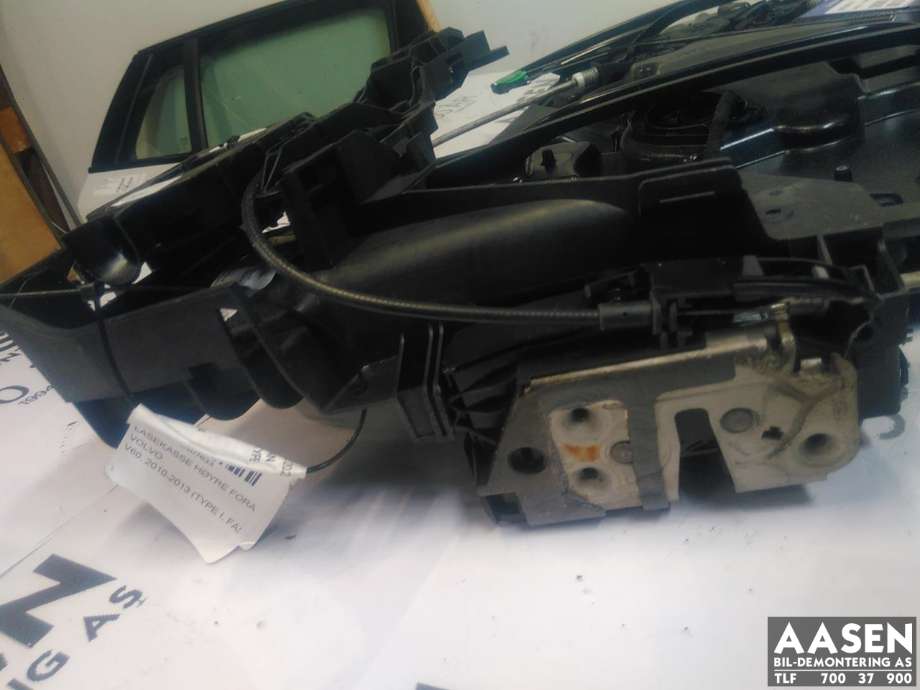 Låsekasse høyre foran til Volvo V60, 2010-2013 (Type I, Fase 1)  