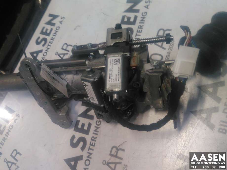 Rattaksel til Tesla Model Y 2021-2024 (Type I)  (1188811-00-D|)