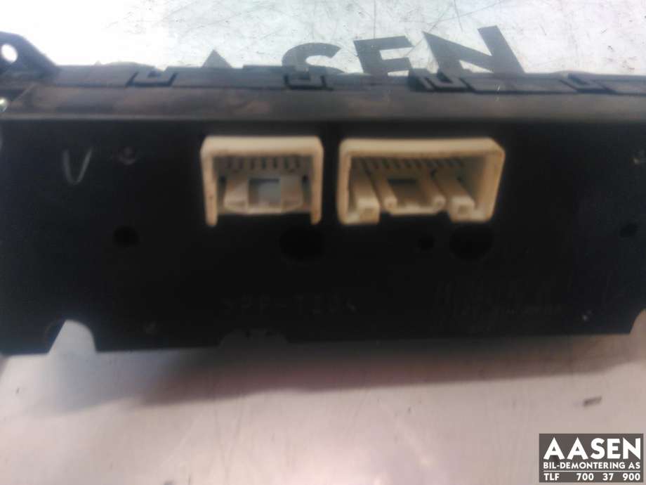 Varmeapparat betjening til Mitsubishi L200 2006-2015 (Type IV)  (7820A282|)
