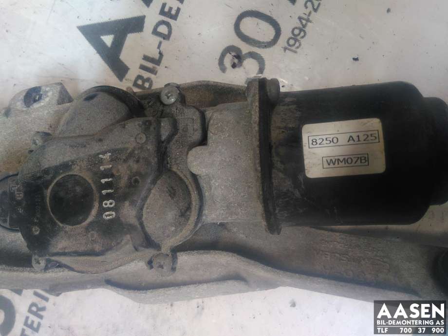 Viskermotor frontrute komplett m/overføring til Mitsubishi L200 2006-2015 (Type IV)  (8251A020|8250A146|)
