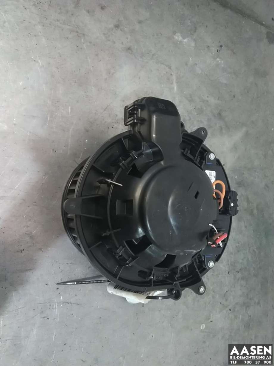 Varmeapparat motor til BMW 3-Serie, 2012-2018 (F30/F31/F34) (F30/F31/F34) (64 11 9 350 395)