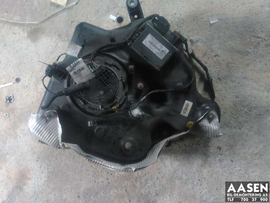 AdBlue tank til Audi A7 2014-2018 (Type I, Fase 2)  (4G0 131 879 F|)