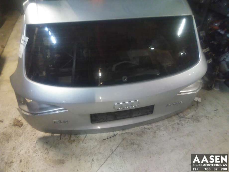 Bakluke til Audi Q5 2008-2012 (Type I, Fase 1)  (8R0 827 023 C|)