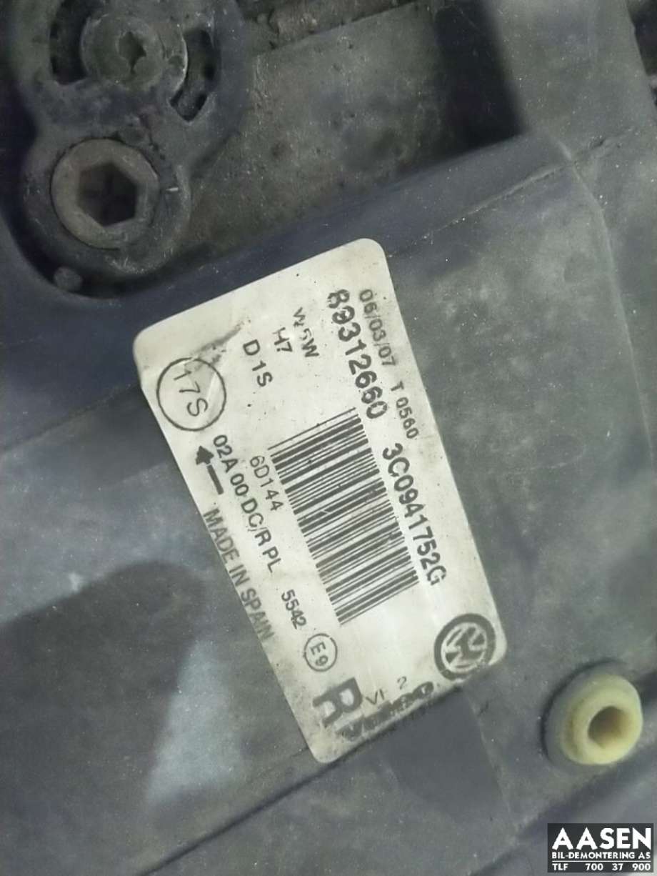 Frontlykt høyre xenon til VW Passat 2005-2010 (B6) (B6) (VALEO|3C0 941 754 G|)