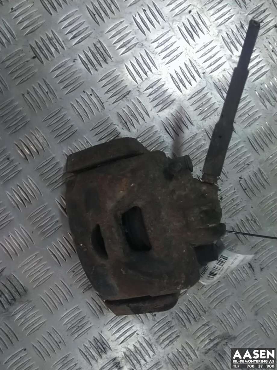 Bremsecaliper høyre foran til Peugeot Partner 2015-2019 (Type II, Fase 2) (4400 V8|16 517 553 80|)
