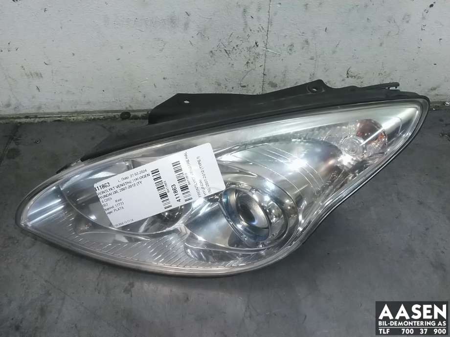 Frontlykt venstre halogen til Hyundai i30 2007-2012 (Type I) (92101 2L020|)