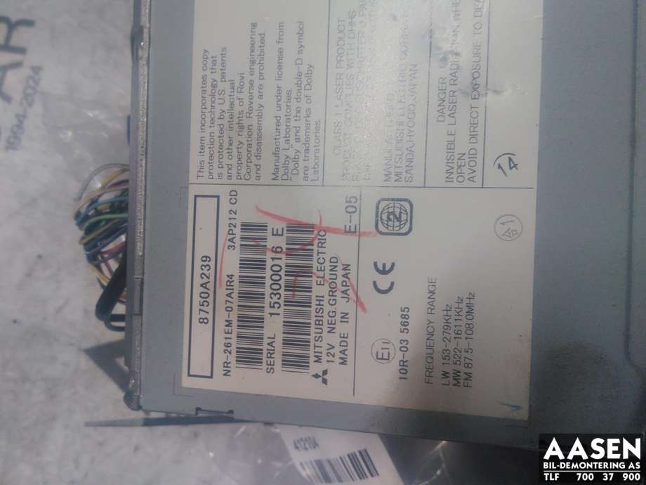 Bilstereo til Mitsubishi Outlander 2010-2012 (Type II, Fase 2)  (8750A239|)