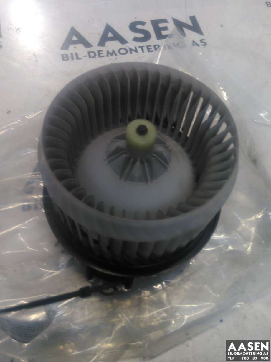Varmeapparat motor til Toyota Urban Cruiser, 2009-2014  