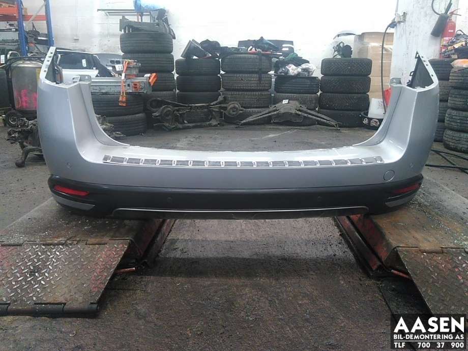 Støtfanger bak til Peugeot 508 2011-2014 (Type I, Fase 1) (16 076 712 80|)