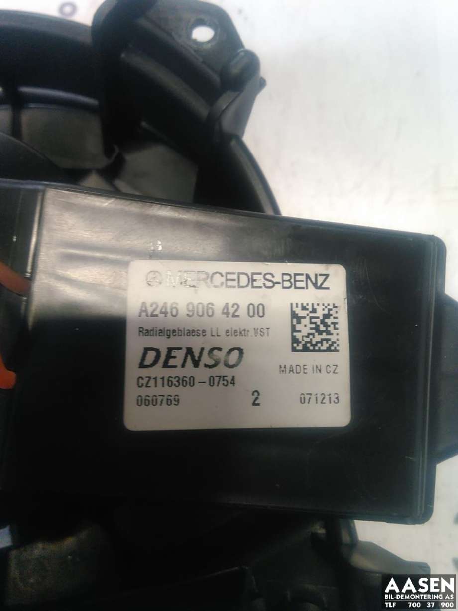 Varmeapparat motor til Mercedes CLA 2013-2019 (C117) (C117) (A 246 906 42 00|)