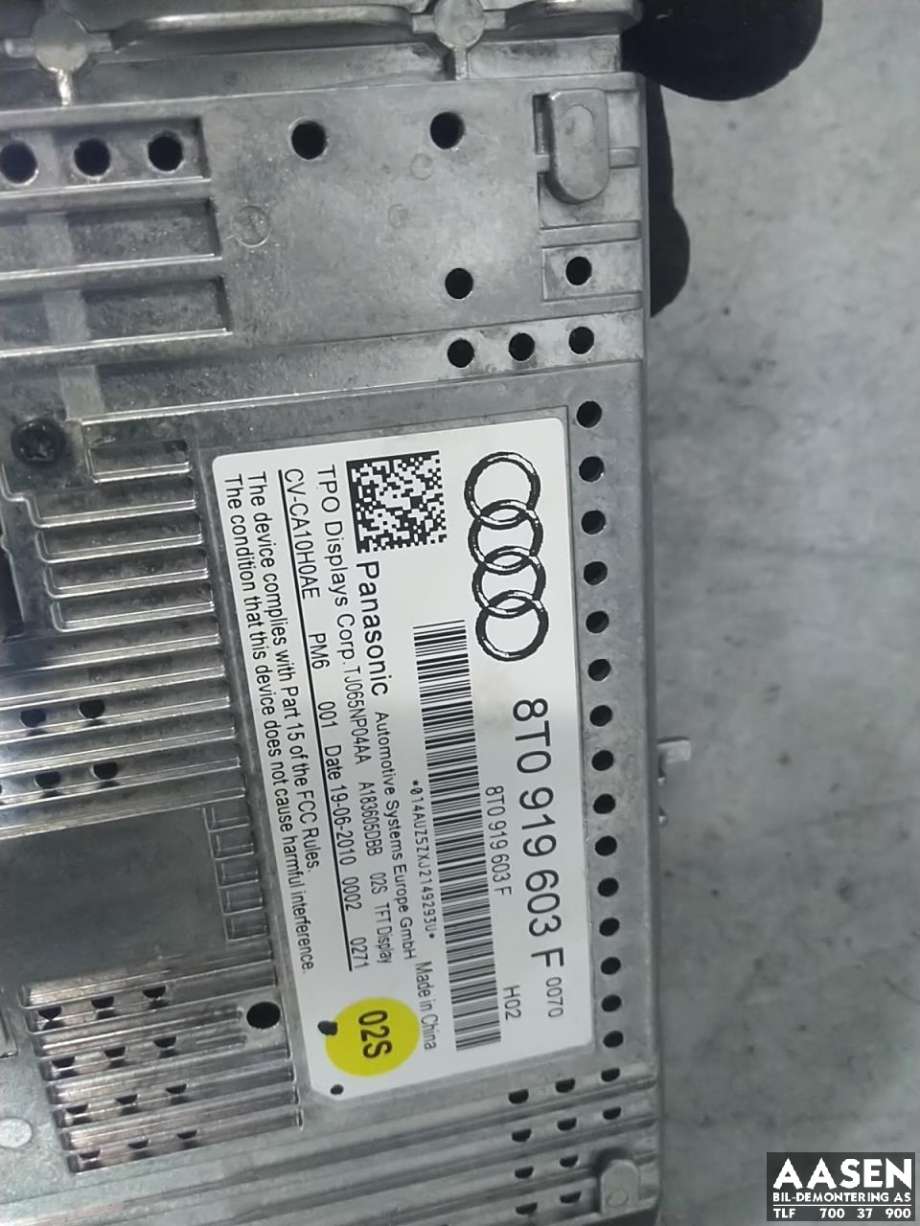 Bilstereo navigasjon skjerm til Audi Q5 2008-2012 (Type I, Fase 1)  (PANASONIC|8T0919603F|)