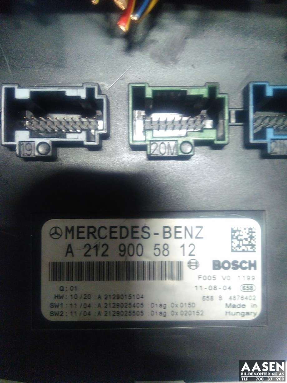 Sikringsboks motorrom til Mercedes C-Klasse 2011-2014 (Fase 2) (W204) (W204)