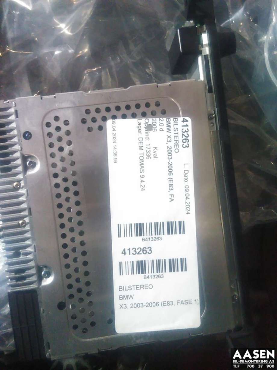 Bilstereo til BMW X3 2003-2006 (Fase 1) (E83) (E83) (65 12 9 173 686|65 12 9 136 410|)