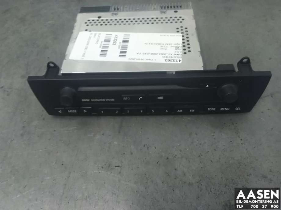 Bilstereo til BMW X3 2003-2006 (Fase 1) (E83) (E83) (65 12 9 173 686|65 12 9 136 410|)