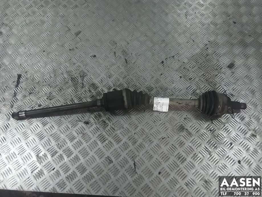 Drivaksel høyre foran, diesel/manuell til BMW X3 2003-2006 (Fase 1) (E83) (E83)