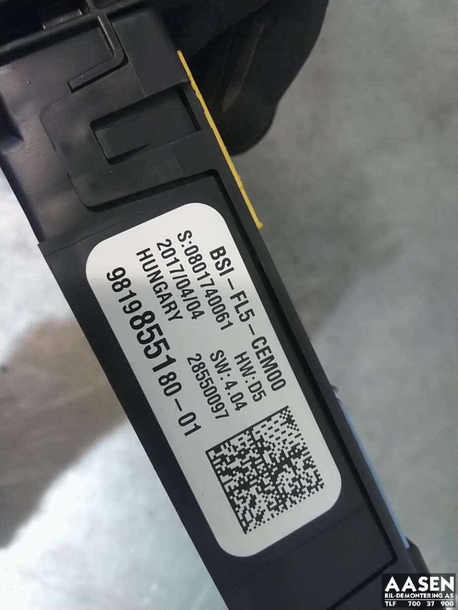 Sikringsboks til Toyota Proace 2016-->> (Type II) (9819822180-01|)
