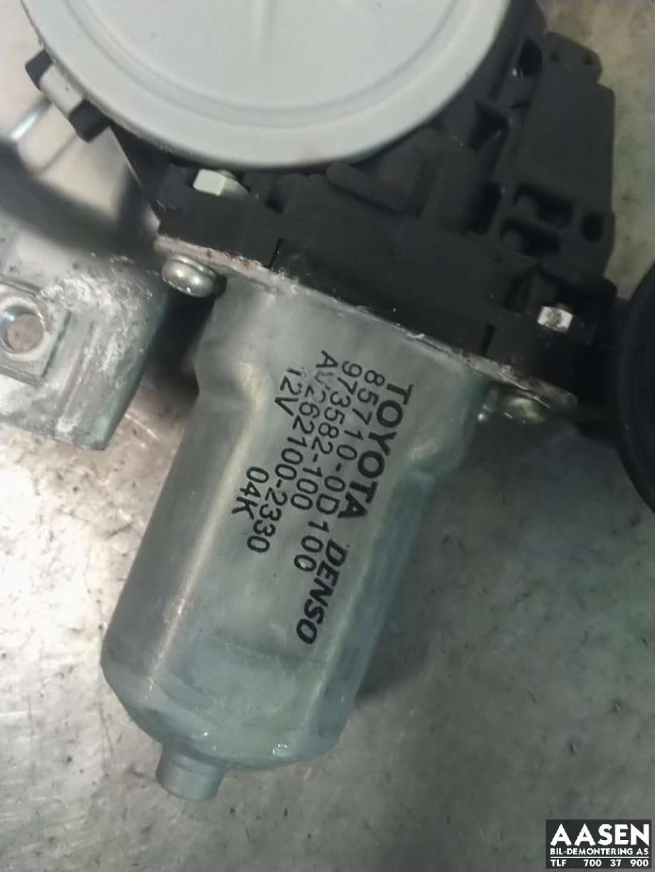 Ruteheis høyre foran til Toyota Auris 2007-2010 (Type I, Fase 1)  (6981002320|)