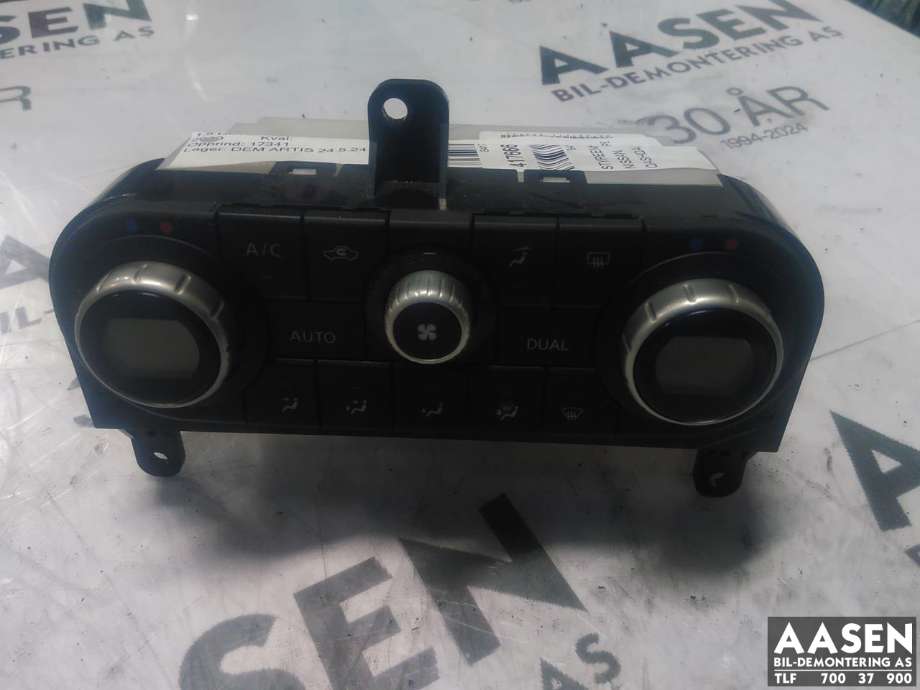 Varmeapparat betjening til Nissan Qashqai, 2010-2014 (Type I, Fase 2)