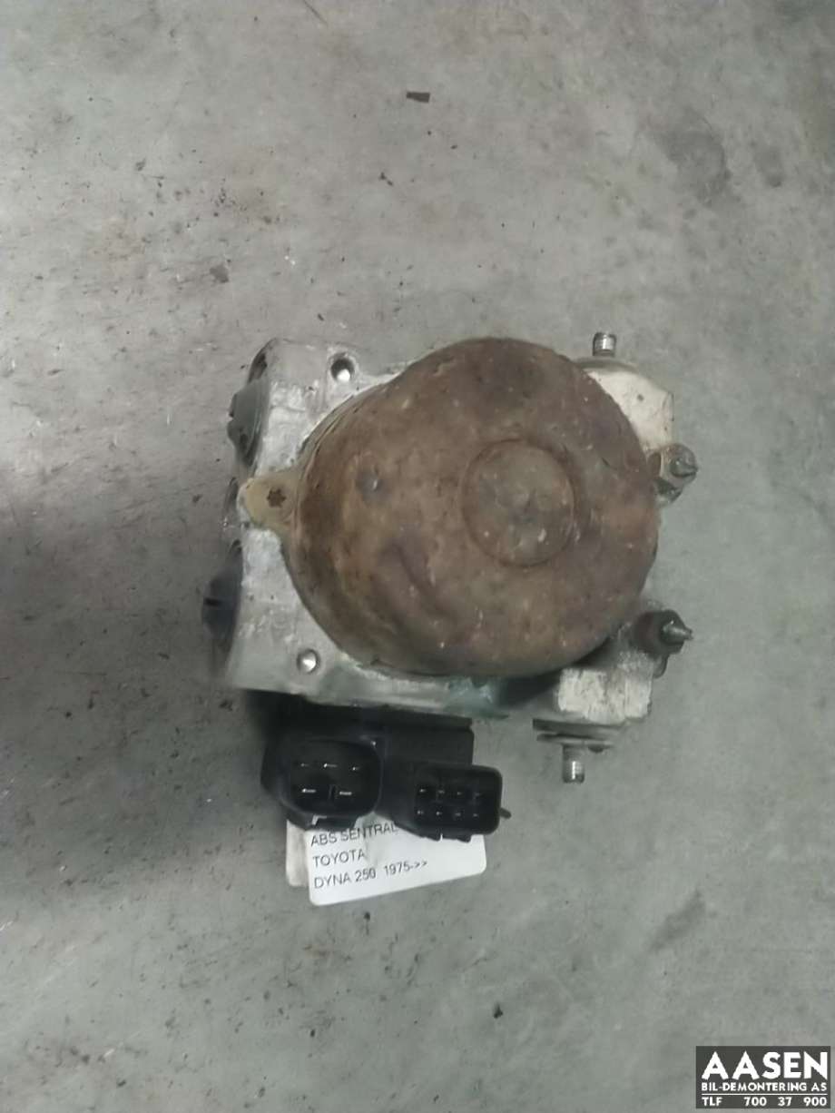 ABS sentral til Toyota Dyna 250, 1975-->>  (4405025010)