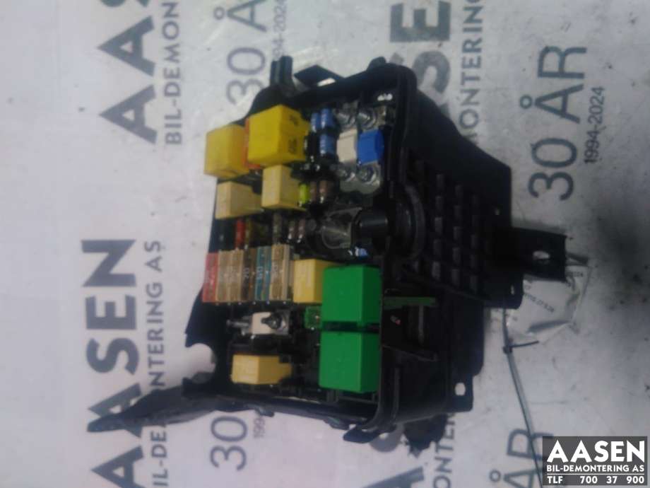 Sikringsboks motorrom til Peugeot 208, 2012-2019 (Type I)