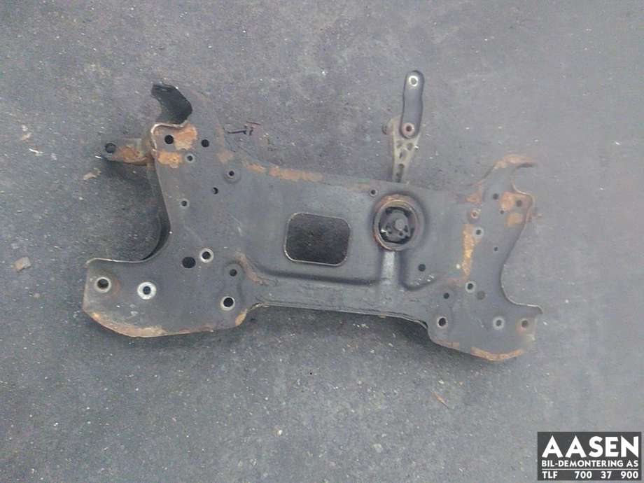 Travers foran hoved til Škoda Superb 2008-2015 (Type II)  (1K0 199 313 AQ|)