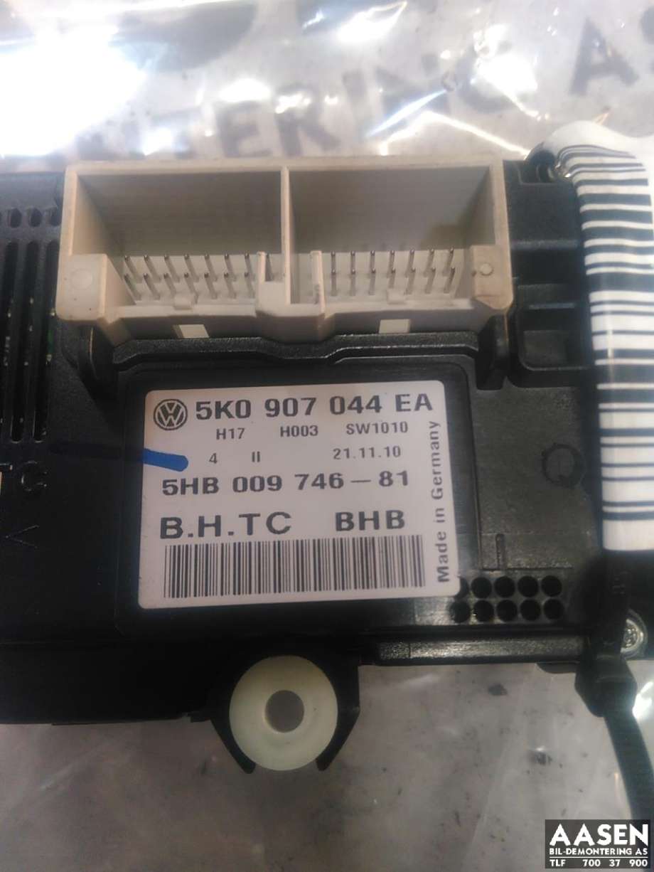 Varmeapparat betjening til VW Touran 2010-2015 (Type I, Fase 3) (5K0907044GK|5K0 907 044 HB|)