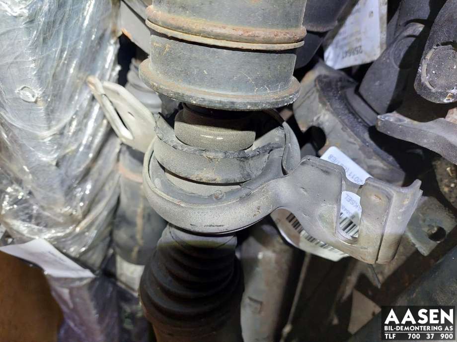 Mellomaksel til Toyota RAV4, 2006-2009 (Type III, Fase 1)  (37100-42080)