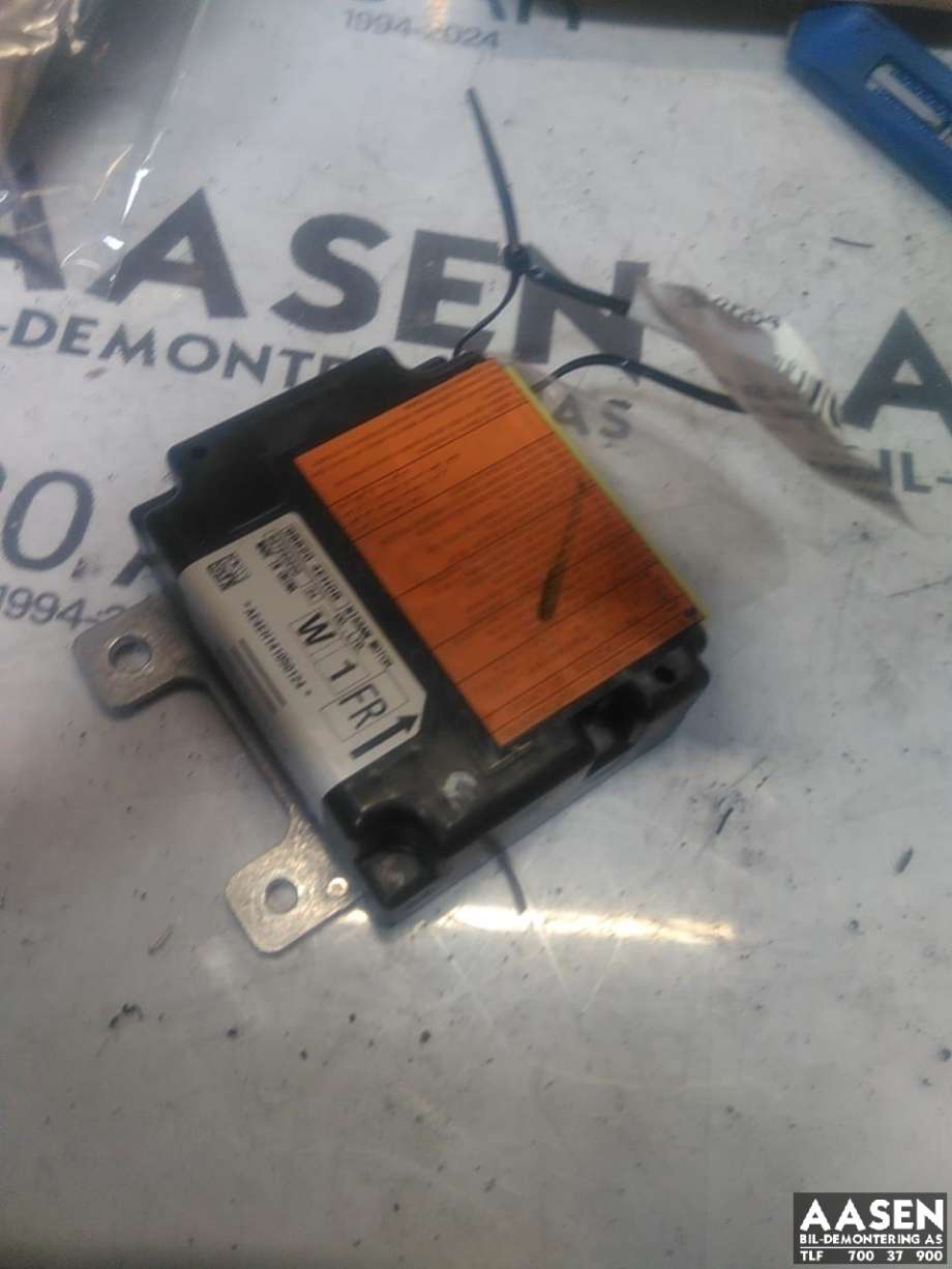 Airbag elektronikk til Nissan Qashqai, 2014-2021 (Type II)  (988204EH0B)
