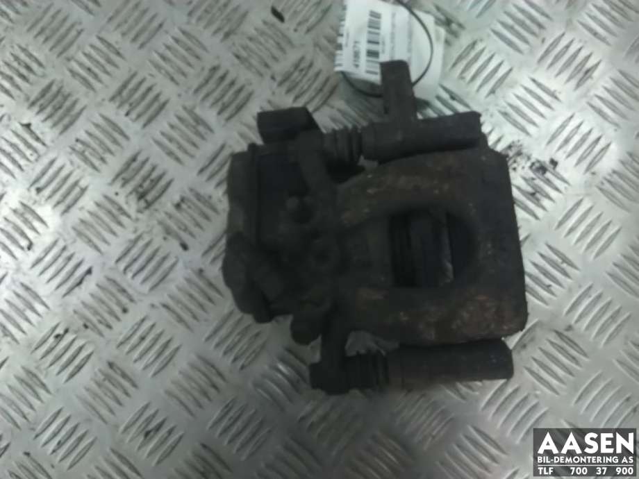 Bremsecaliper høyre bak, elektrisk til Nissan Qashqai, 2014-2021 (Type II)  (440014EA0A)