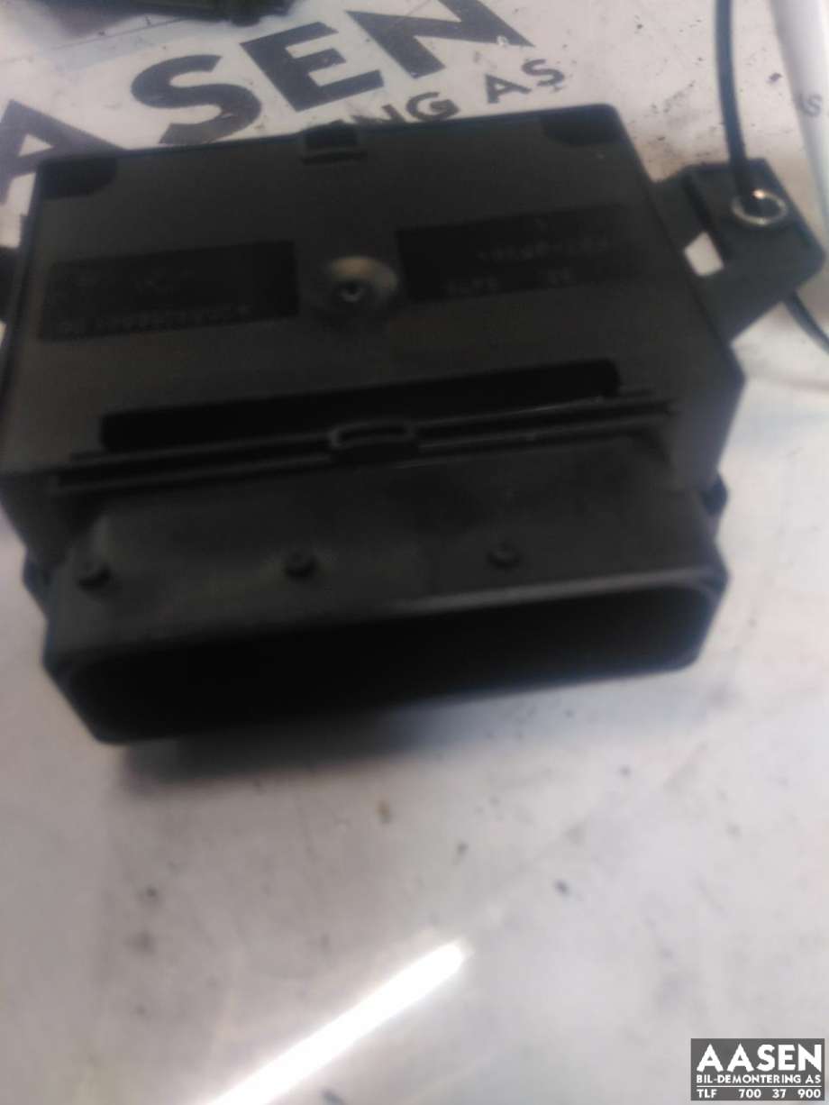 Styreenhet elektrisk parkbrems (EPB - Electric Parking Brake) til Nissan Qashqai, 2014-2021 (Type II)  (360324BA0A)