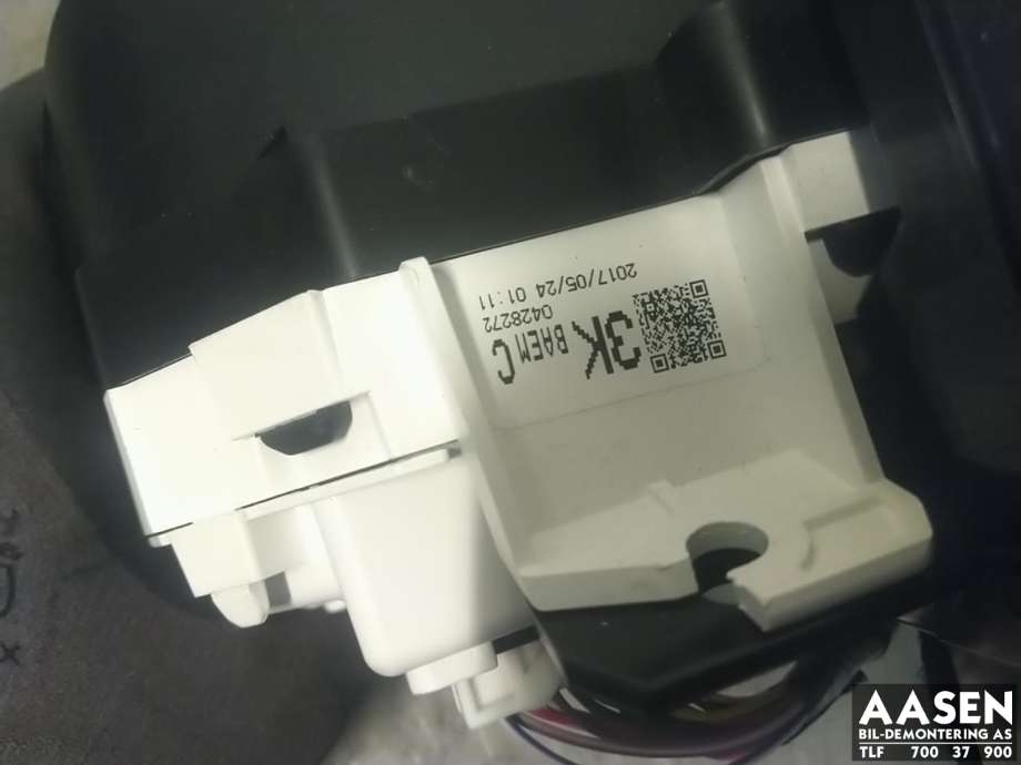 Instrumentpanel til Mazda 3 2016-2019 (Type III, Fase 2)  