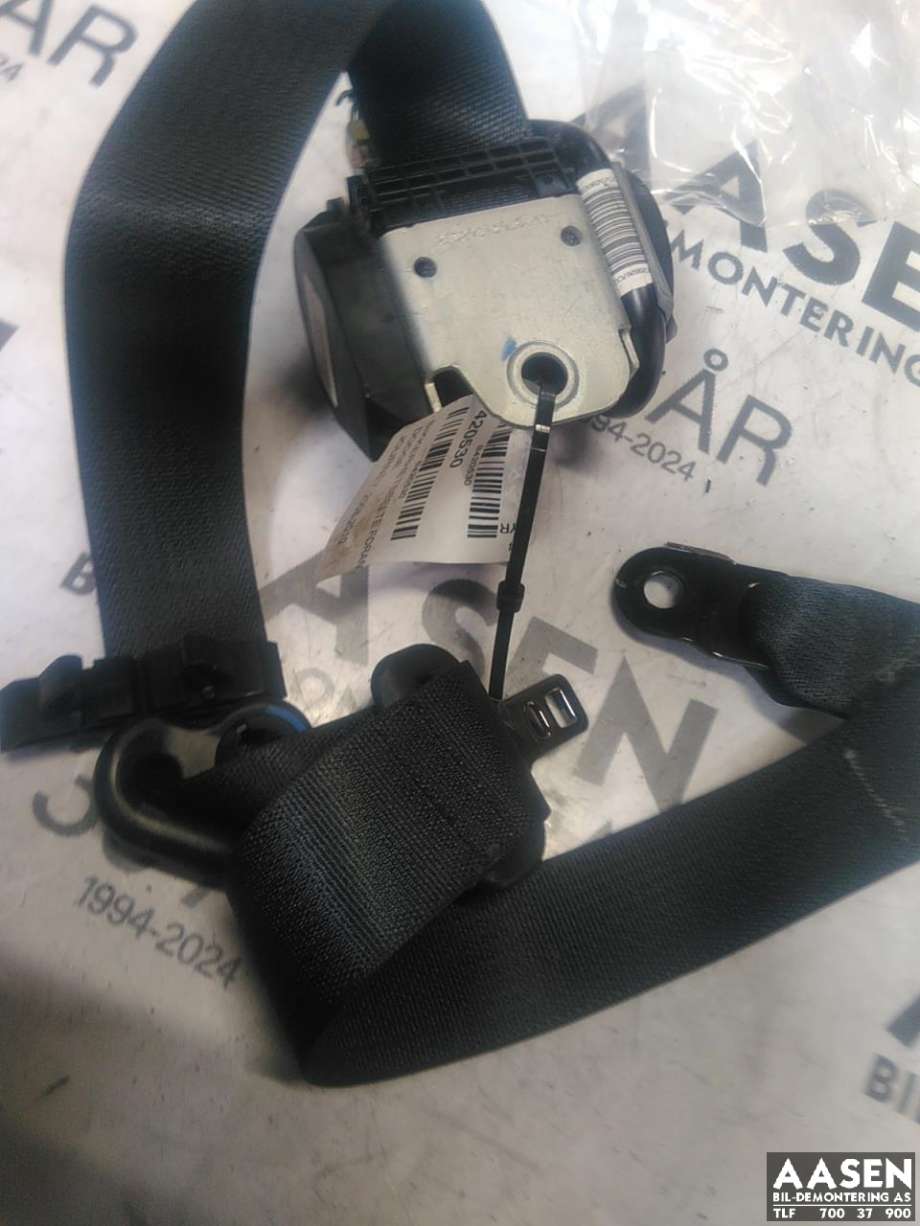 Sikkerhetsbelte foran høyre til Dodge Journey, 2008-2010