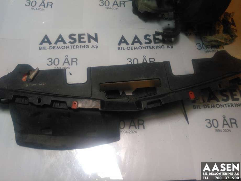 Frontplate til Opel Insignia A 2009-2014  