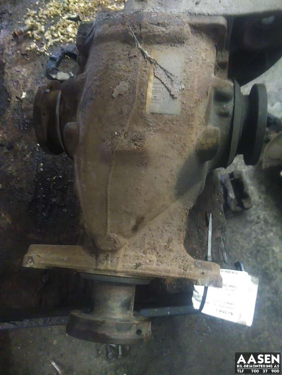 Kardang klokke bak til BMW 5-Serie, 2003-2010 (E60/E61) (E60/E61) (33 10 7 560 592)