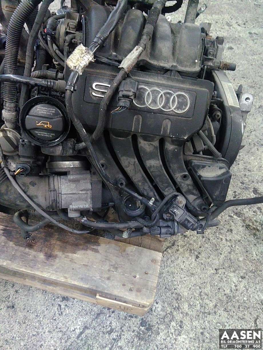 Motor bensin til Audi A3 2003-2008 (Type II, Fase 1)  (BSE|06A 100 043 P|06A 100 098 LX|)