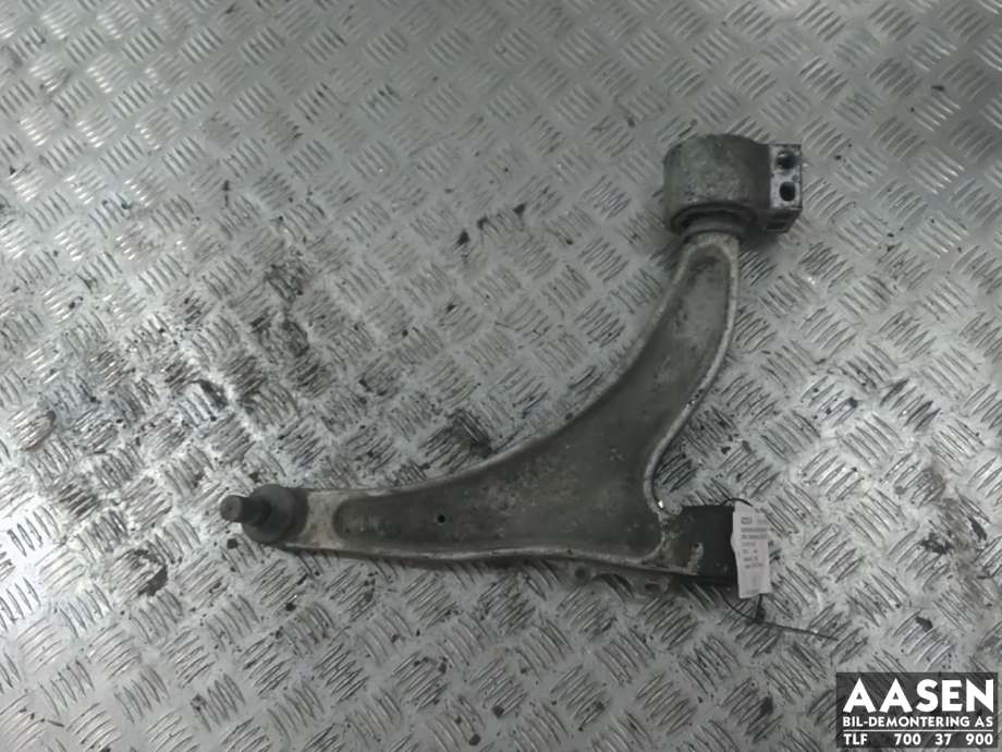 Bærebru høyre foran nedre til Opel Insignia A, 2009-2014  