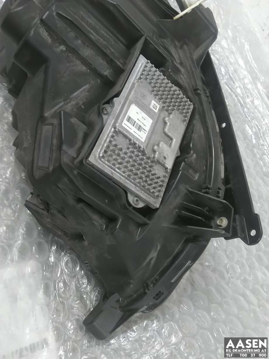 Frontlykt høyre full-LED til Ford Mondeo 2014-2019 (Type V, Fase 1) (2519159|ES73-13D154-AL|)