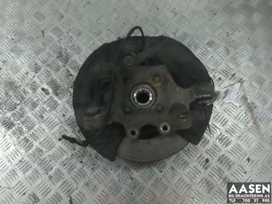Hjulspindel venstre bak til BMW X3 2010-2017 (F25) (F25) (33 40 6 797 569|)